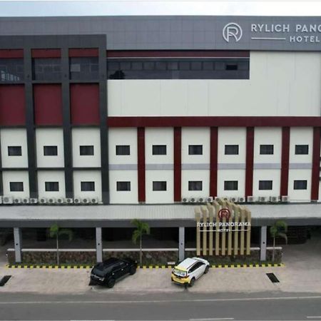 Rylich Panorama Hotel Sorong Ngoại thất bức ảnh