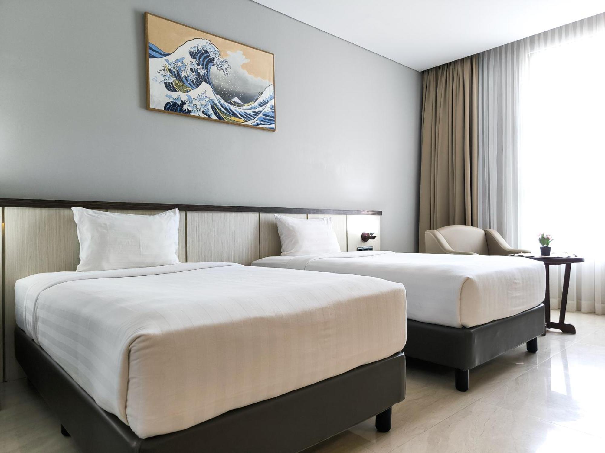 Rylich Panorama Hotel Sorong Phòng bức ảnh