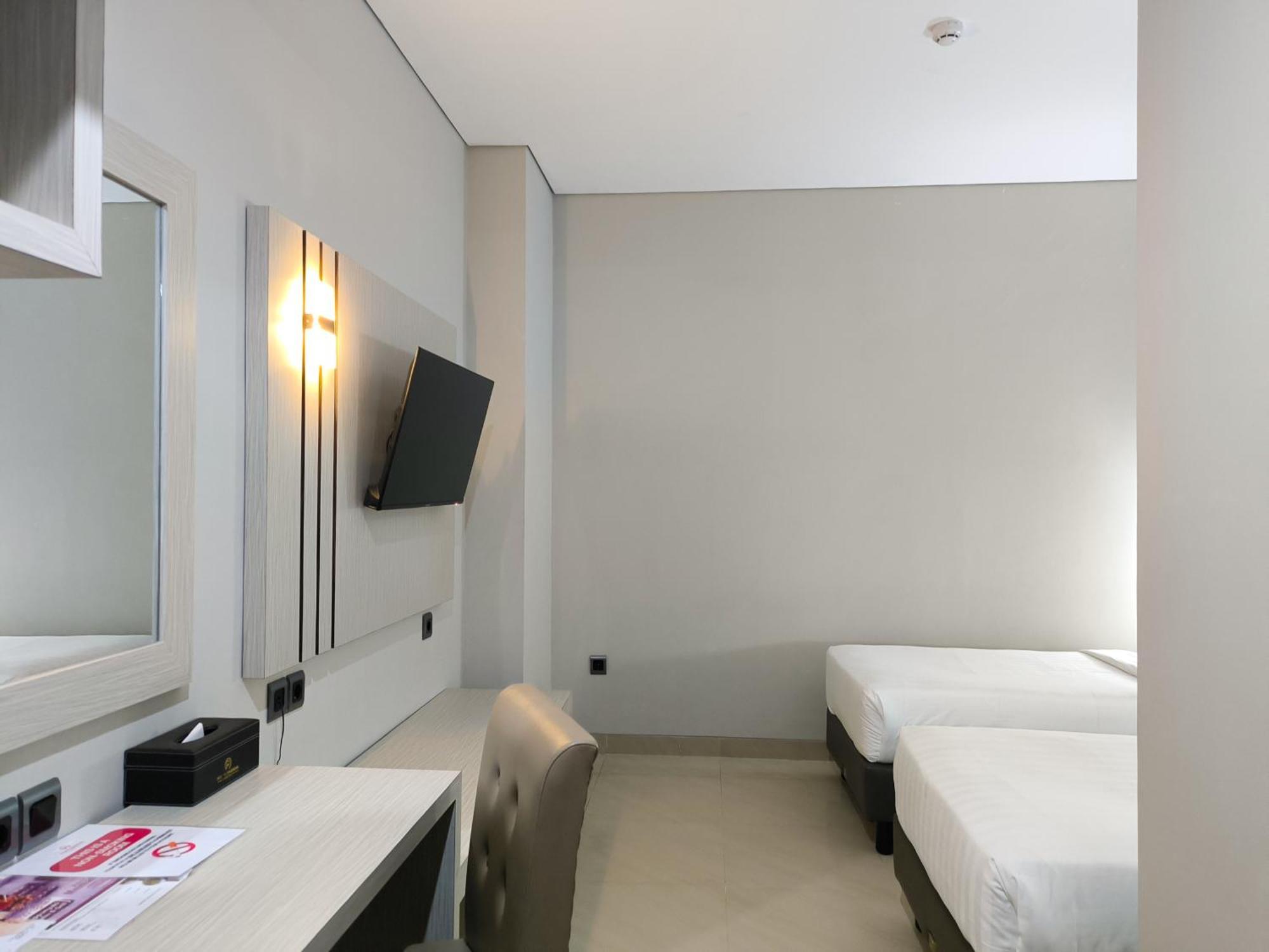 Rylich Panorama Hotel Sorong Phòng bức ảnh
